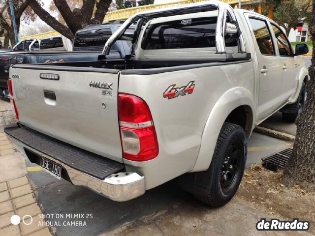 Toyota Hilux Usada en Mendoza, deRuedas