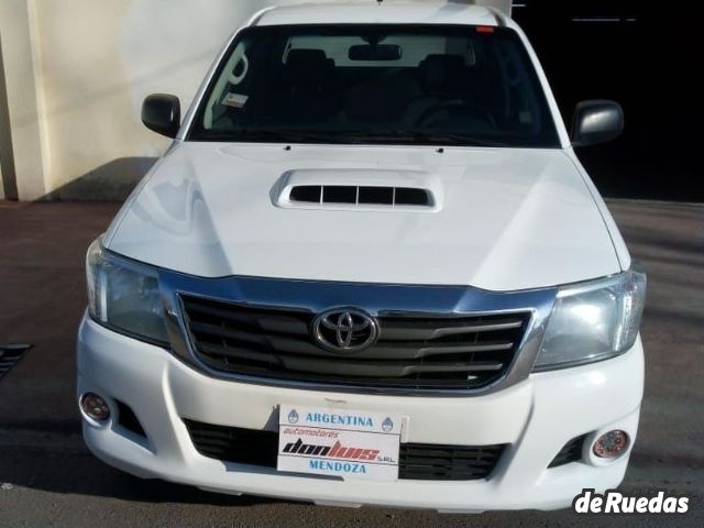 Toyota Hilux Usada en Mendoza, deRuedas