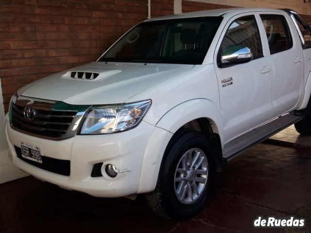 Toyota Hilux Usada en Mendoza, deRuedas