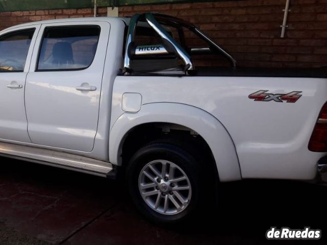 Toyota Hilux Usada en Mendoza, deRuedas