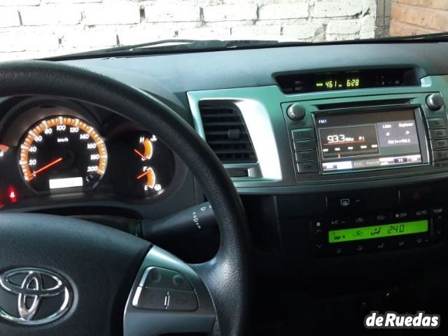 Toyota Hilux Usada en Mendoza, deRuedas