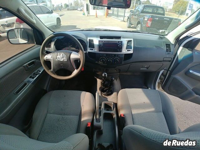 Toyota Hilux Usada en Mendoza, deRuedas