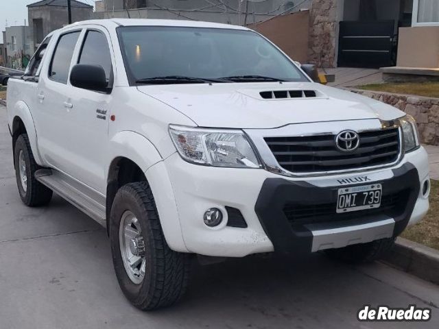 Toyota Hilux Usada en Mendoza, deRuedas