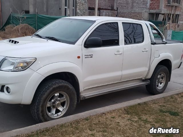 Toyota Hilux Usada en Mendoza, deRuedas