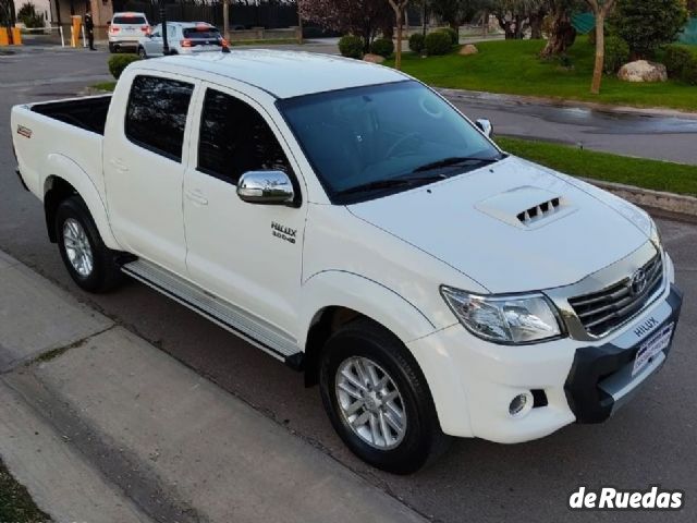 Toyota Hilux Usada en Mendoza, deRuedas