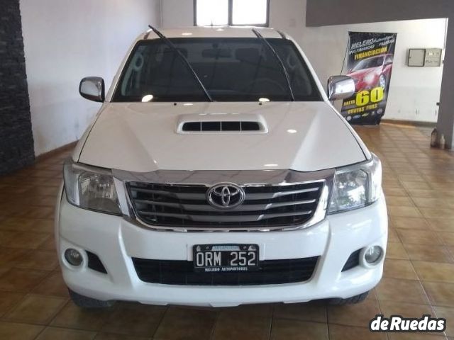 Toyota Hilux Usada en Mendoza, deRuedas