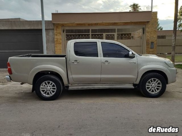Toyota Hilux Usada en Mendoza, deRuedas