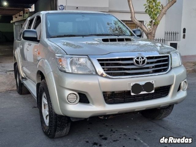 Toyota Hilux Usada en Mendoza, deRuedas