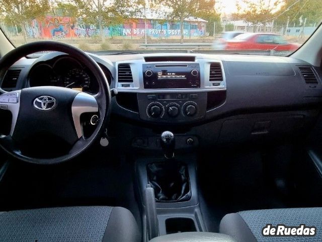 Toyota Hilux Usada en Mendoza, deRuedas