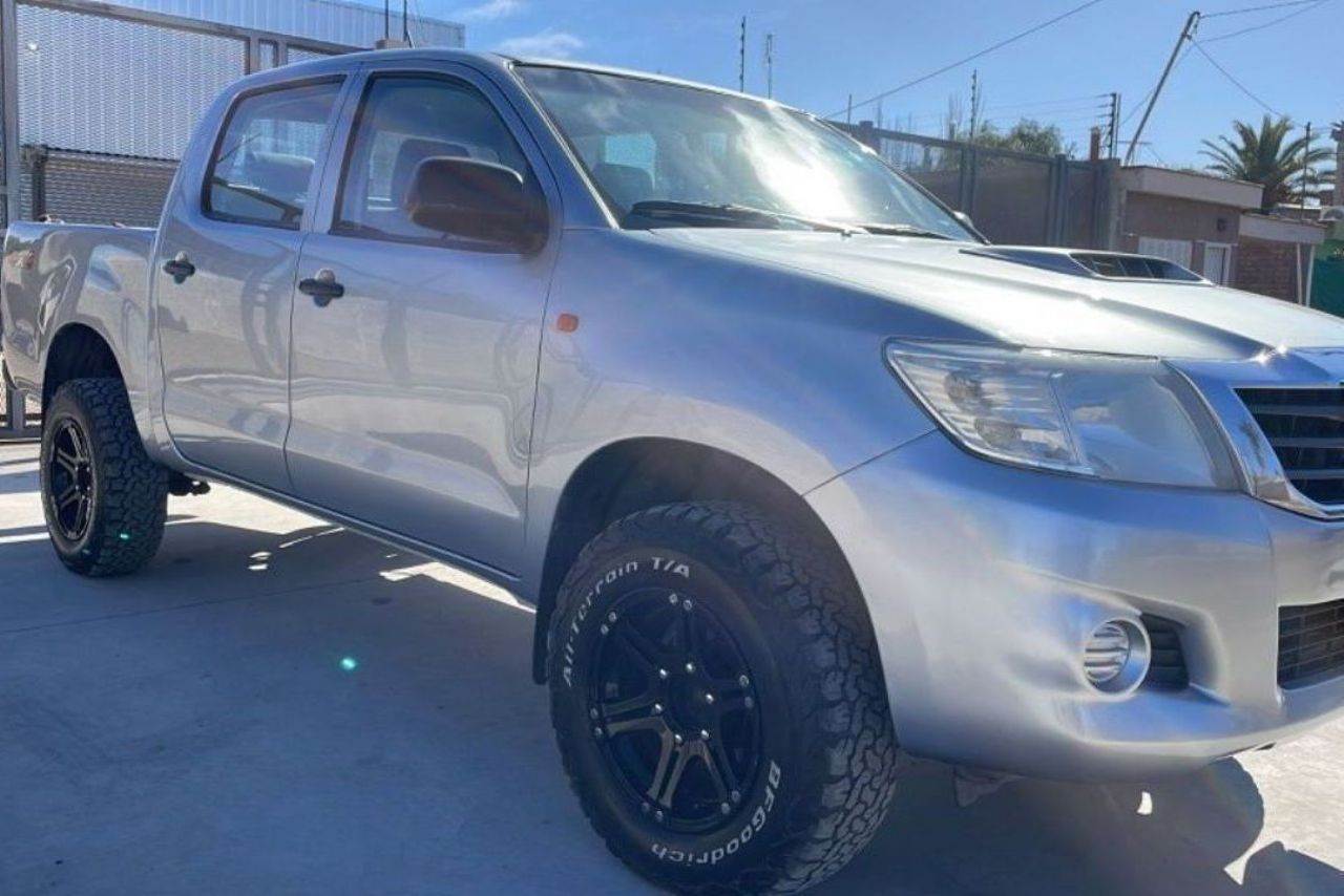 Toyota Hilux Usada en Mendoza, deRuedas