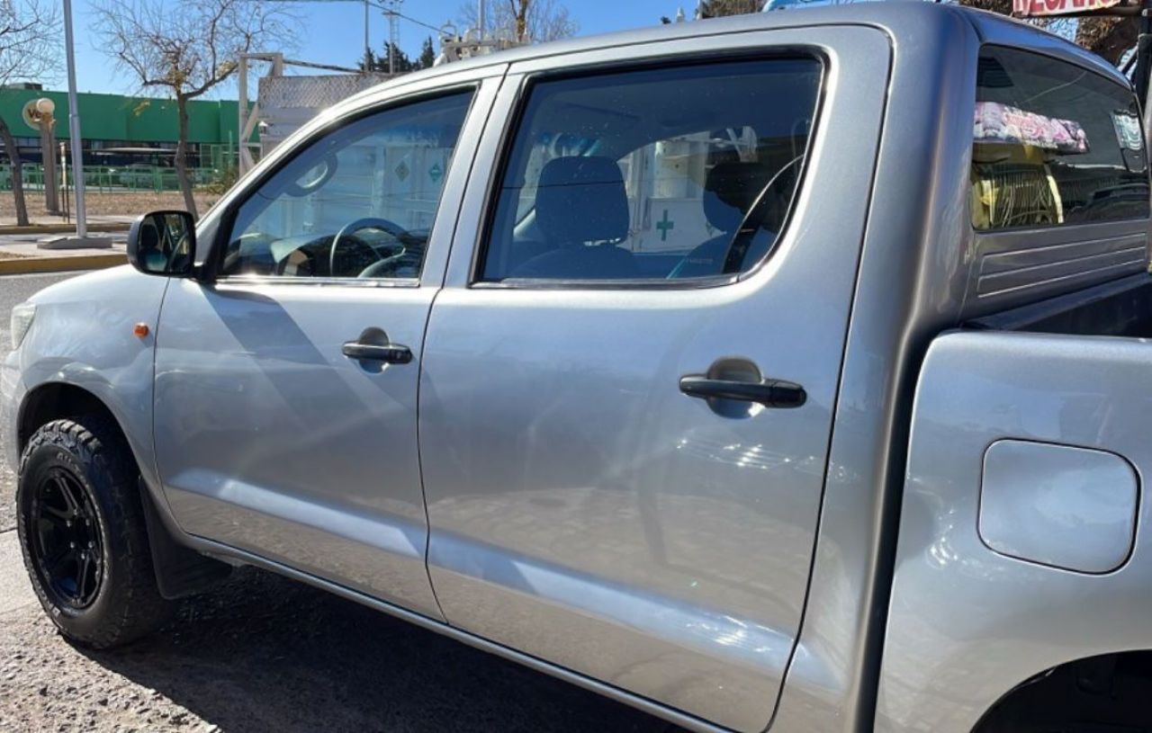 Toyota Hilux Usada en Mendoza, deRuedas