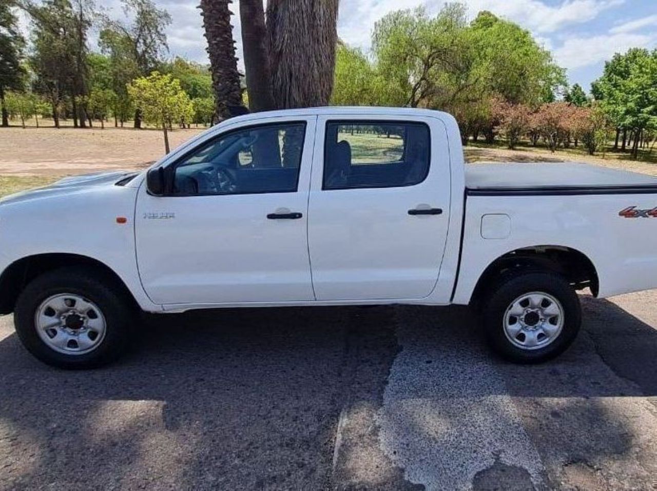 Toyota Hilux Usada en Mendoza, deRuedas