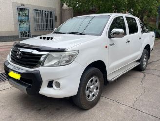 Toyota Hilux Usada en Mendoza Financiado