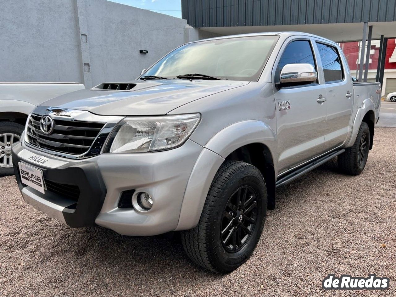 Toyota Hilux Usada en Mendoza, deRuedas