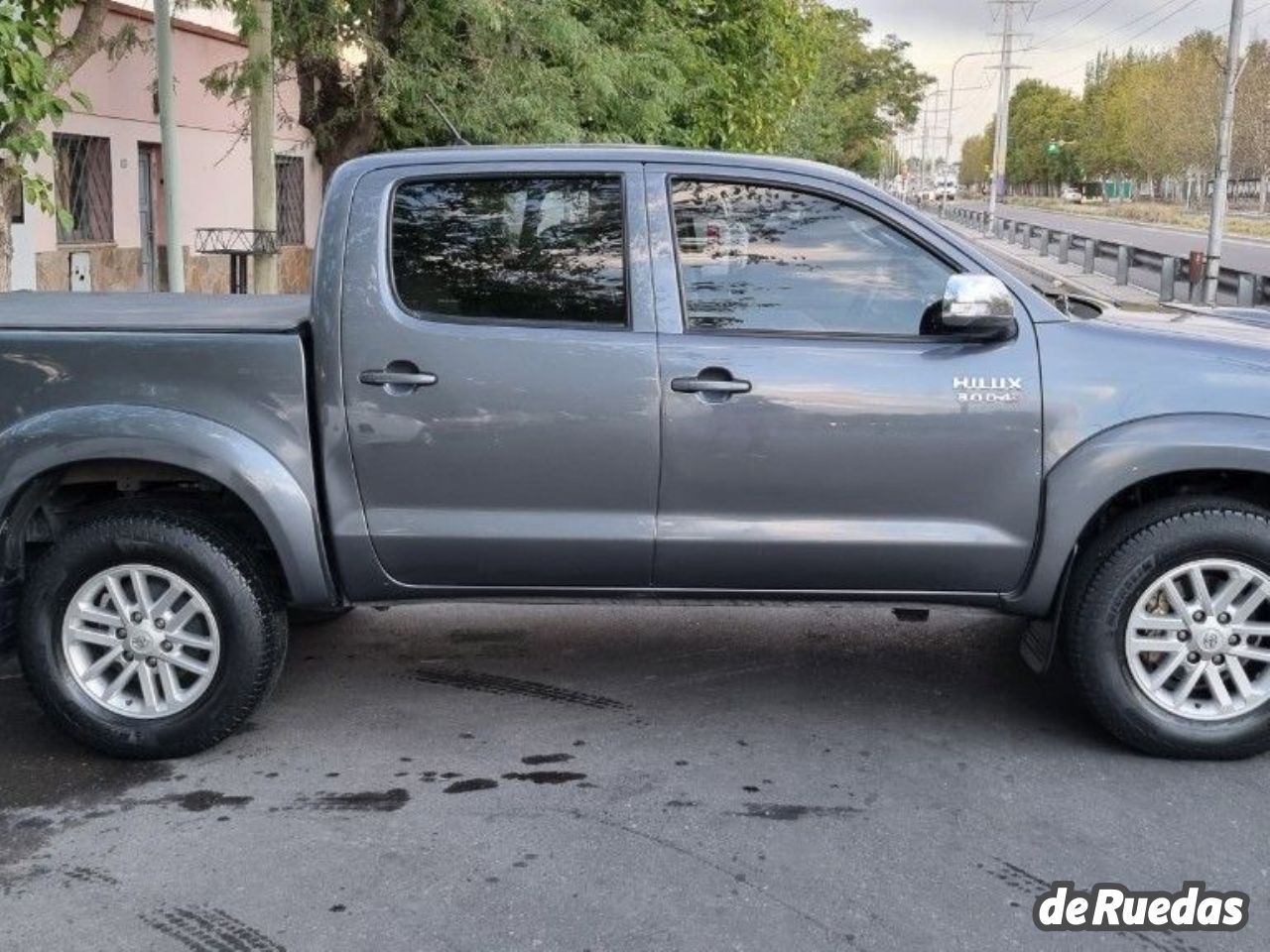 Toyota Hilux Usada en Mendoza, deRuedas