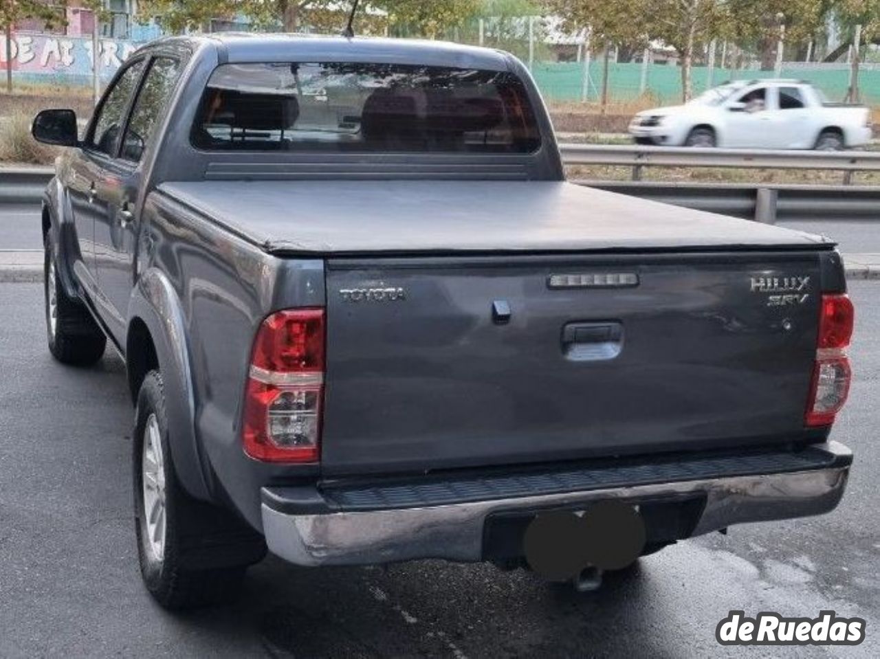 Toyota Hilux Usada en Mendoza, deRuedas