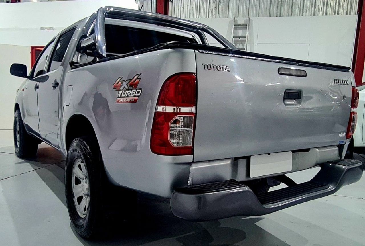 Toyota Hilux Usada en Mendoza, deRuedas