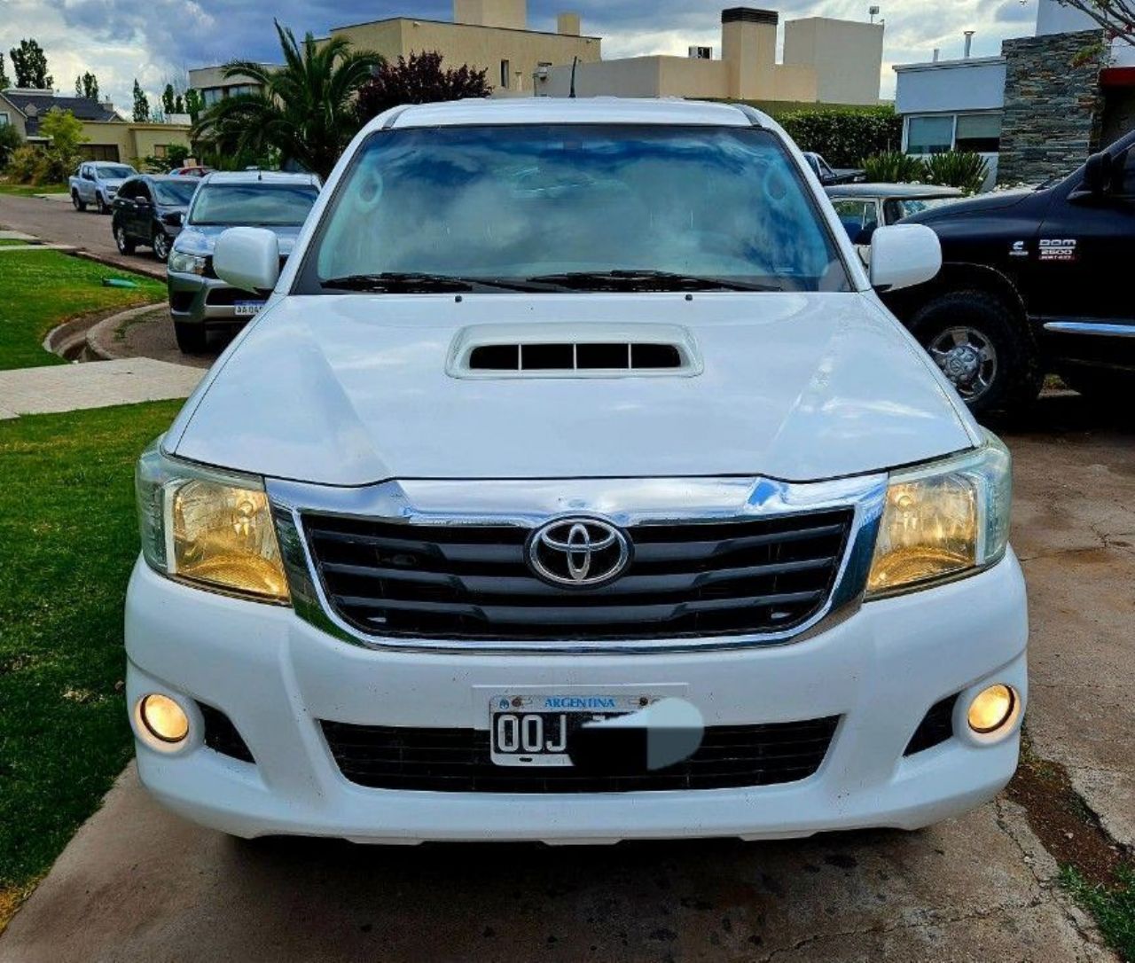 Toyota Hilux Usada en Mendoza, deRuedas