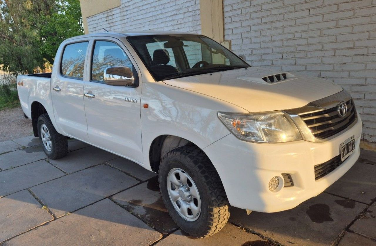 Toyota Hilux Usada en Mendoza, deRuedas