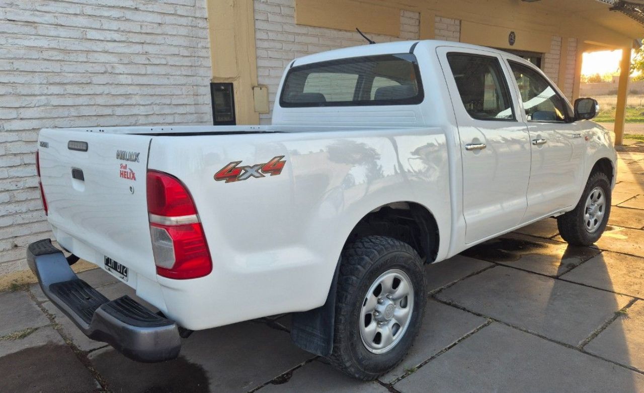 Toyota Hilux Usada en Mendoza, deRuedas