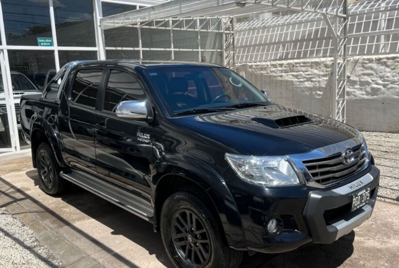 Toyota Hilux Usada en San Luis, deRuedas