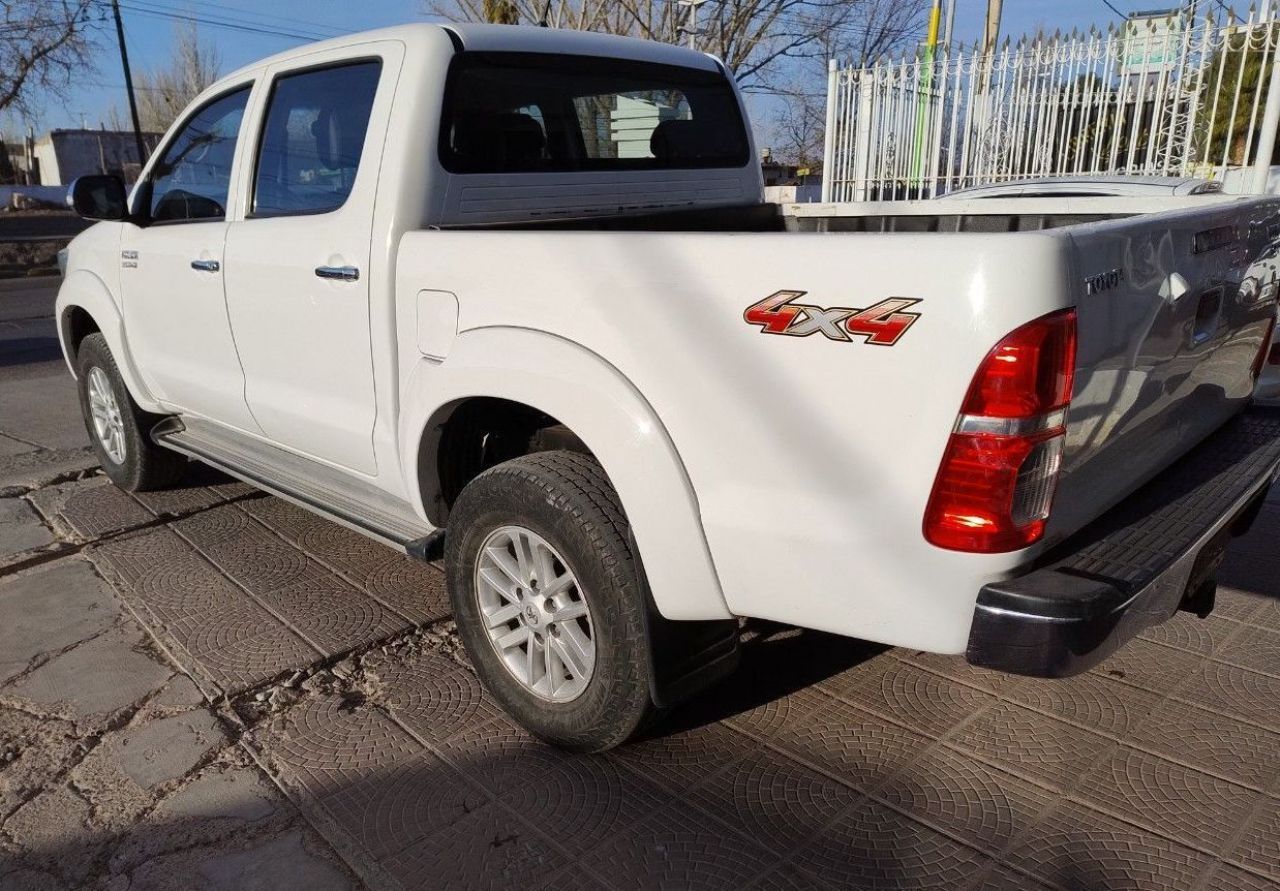 Toyota Hilux Usada en Mendoza, deRuedas