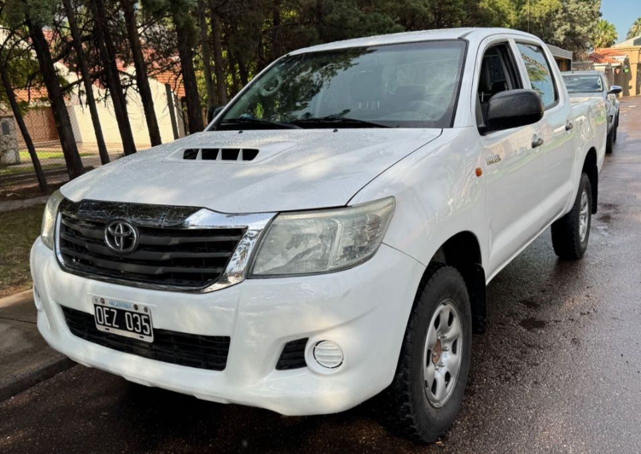 Toyota Hilux Usada en Mendoza, deRuedas