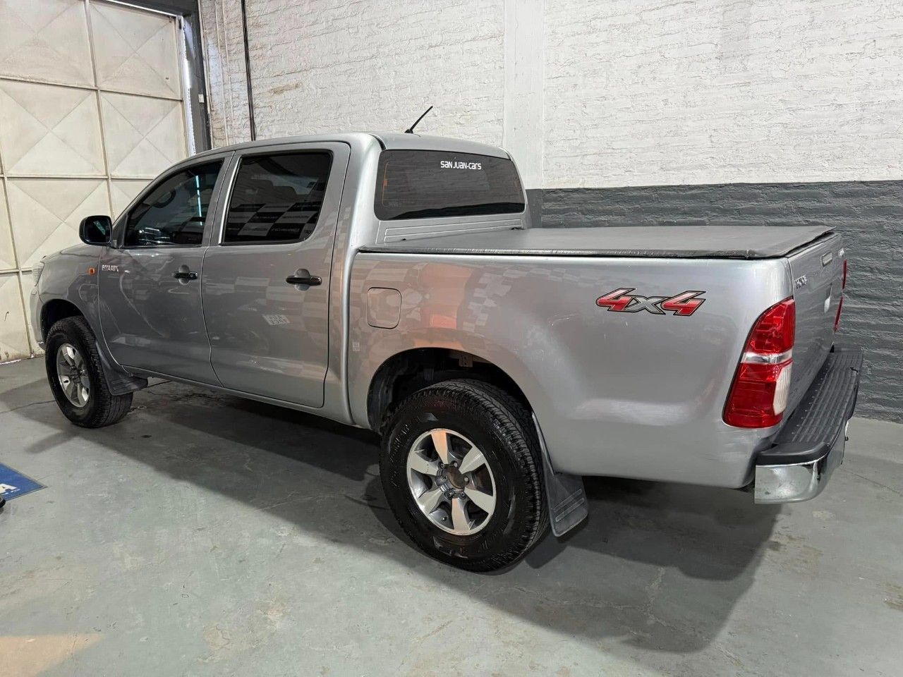 Toyota Hilux Usada en San Juan, deRuedas