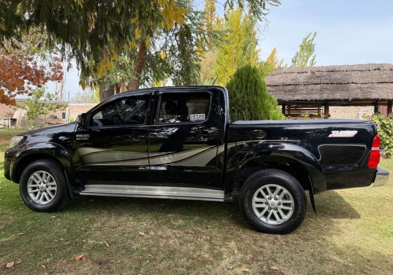 Toyota Hilux Usada en Mendoza, deRuedas