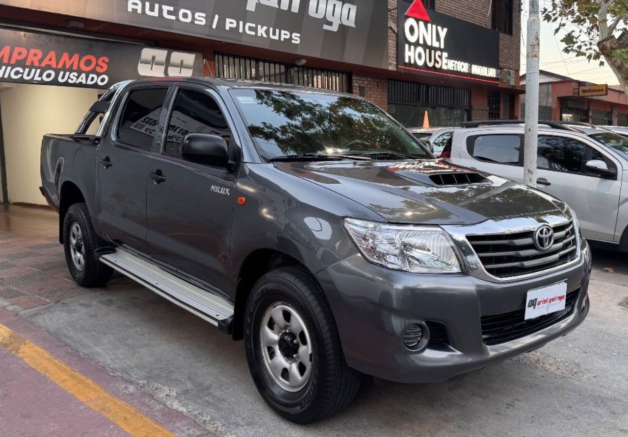 Toyota Hilux Usada en Mendoza, deRuedas