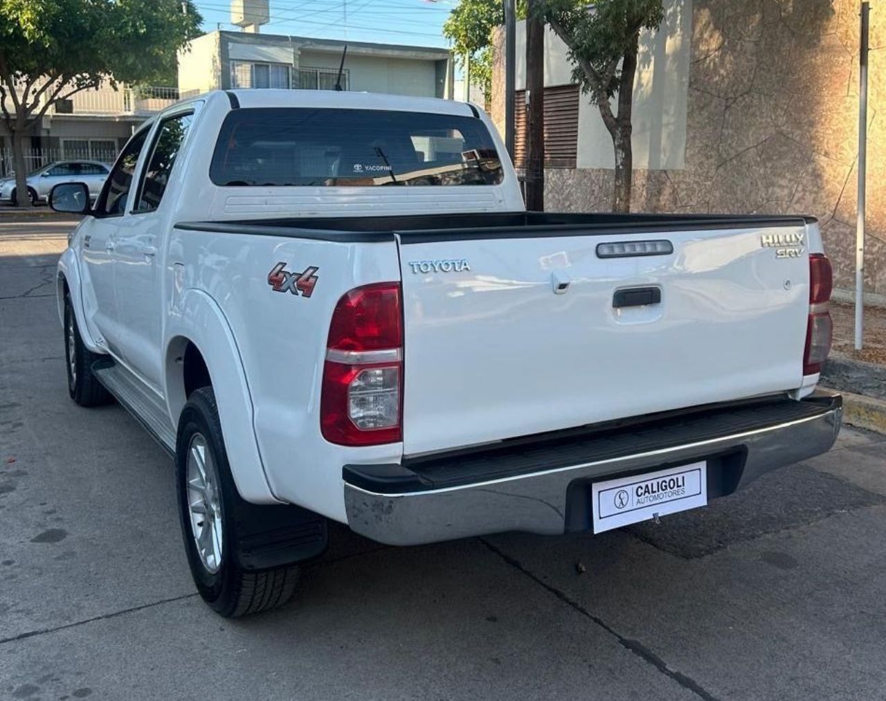 Toyota Hilux Usada en Mendoza, deRuedas