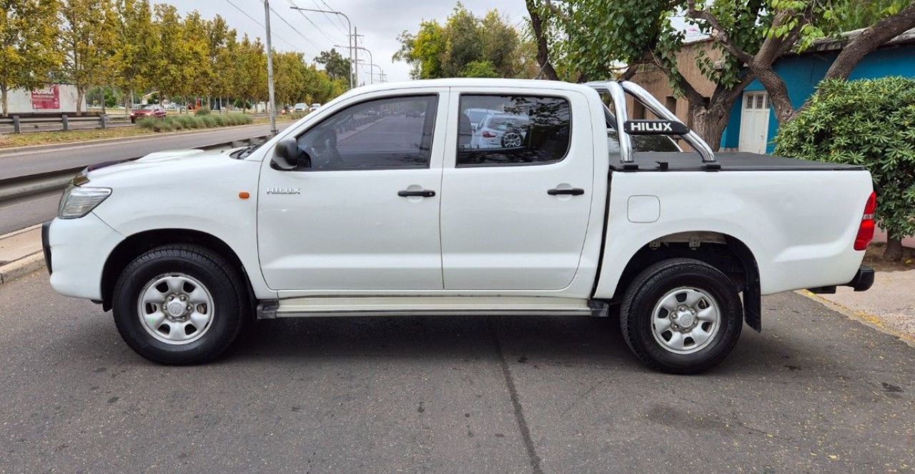 Toyota Hilux Usada Financiado en Mendoza, deRuedas