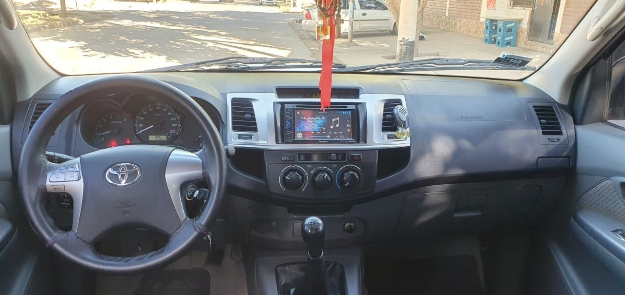 Toyota Hilux Usada en Mendoza, deRuedas