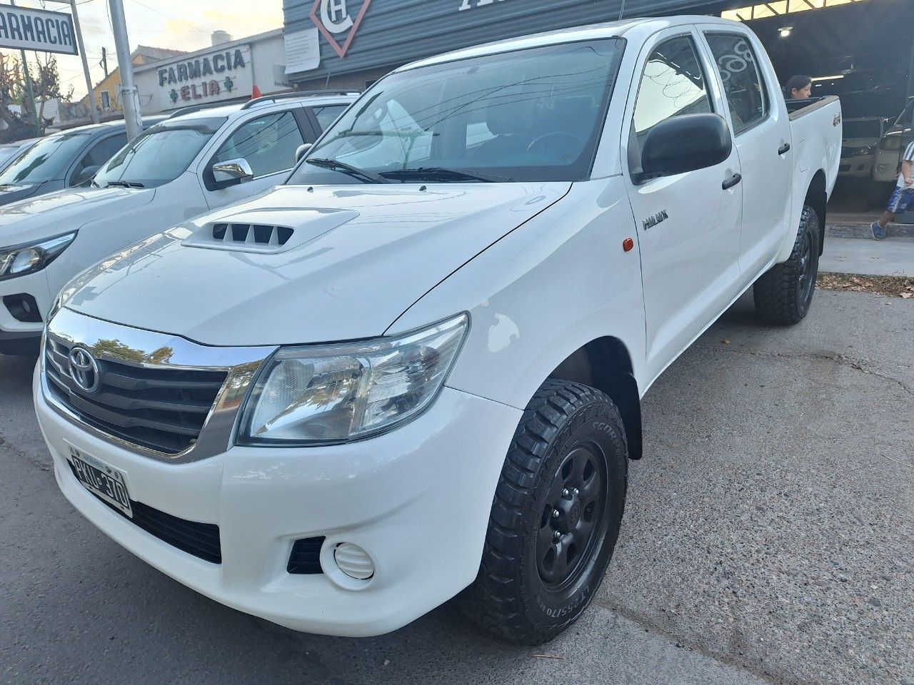 Toyota Hilux Usada Financiado en Mendoza, deRuedas