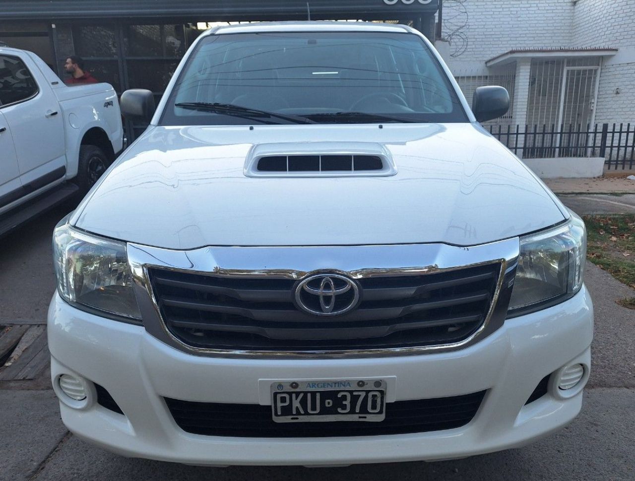 Toyota Hilux Usada Financiado en Mendoza, deRuedas