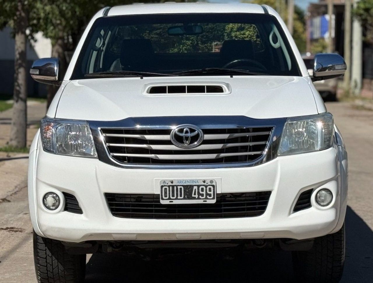 Toyota Hilux Usada en Córdoba, deRuedas