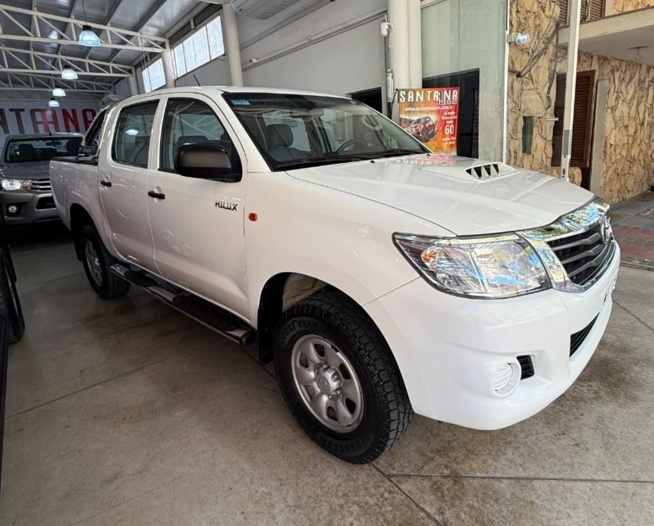 Toyota Hilux Usada Financiado en Mendoza, deRuedas