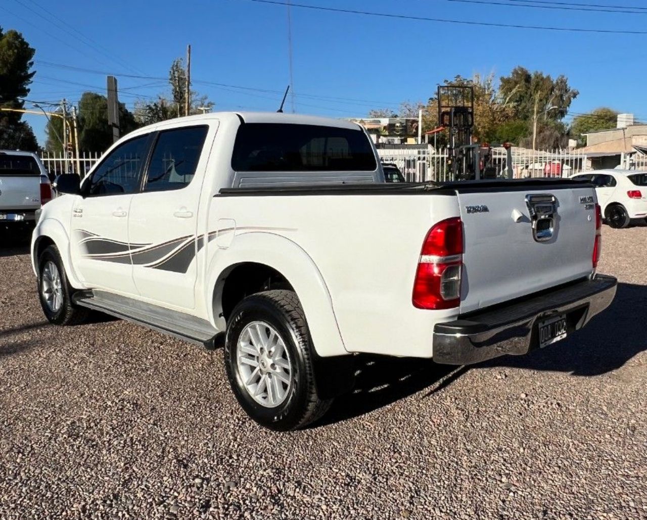 Toyota Hilux Usada Financiado en Mendoza, deRuedas