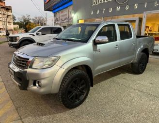 Toyota Hilux Usada en Córdoba Financiado