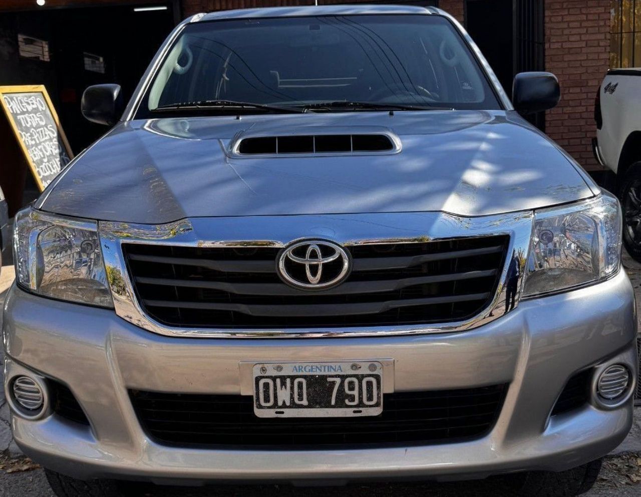 Toyota Hilux Usada en Mendoza, deRuedas