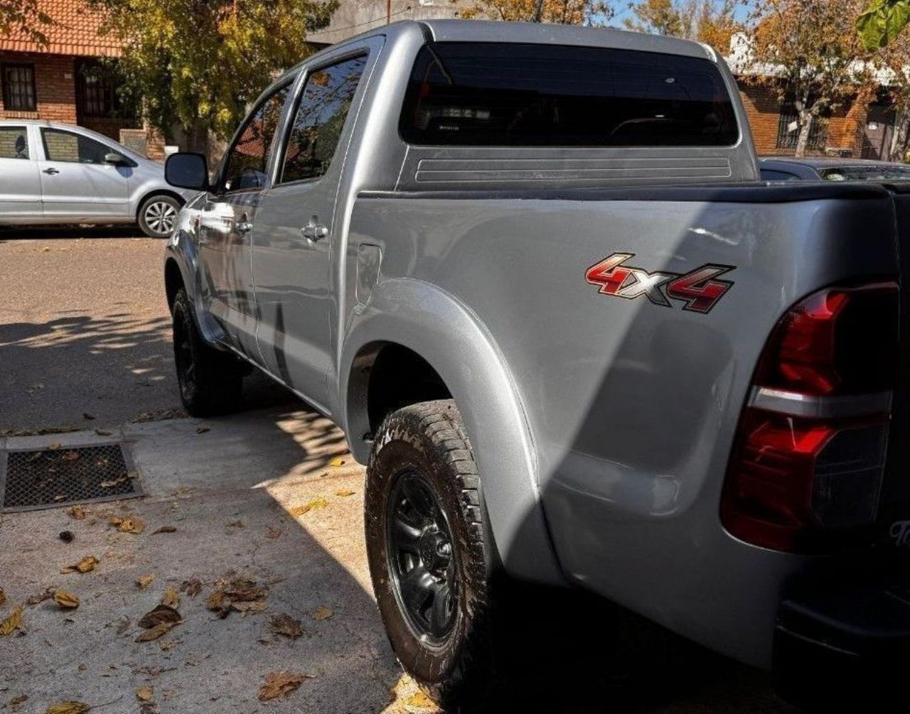 Toyota Hilux Usada en Mendoza, deRuedas