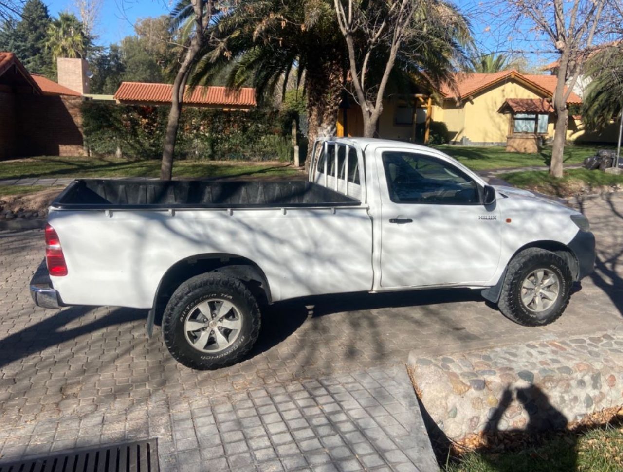 Toyota Hilux Usada en Mendoza, deRuedas