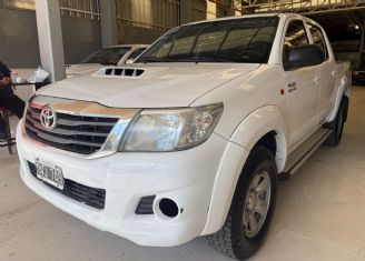 Toyota Hilux Usada en Mendoza Financiado