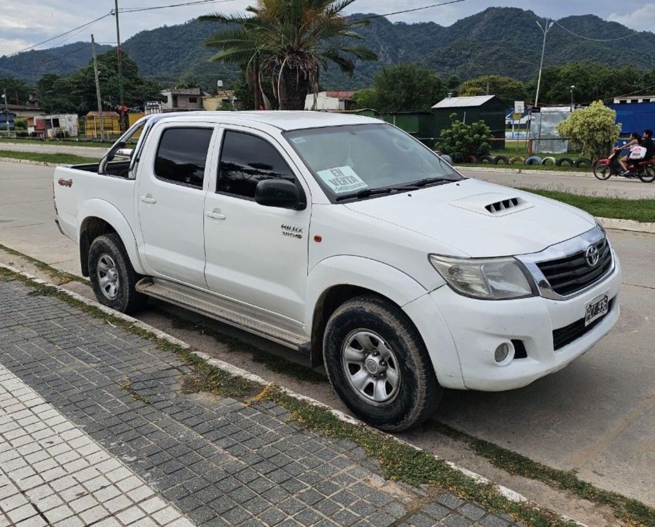 Toyota Hilux Usada en Salta, deRuedas