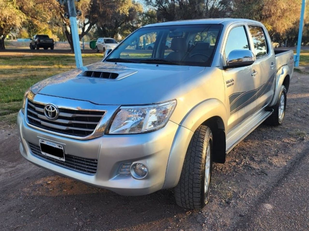 Toyota Hilux Usada Financiado en Mendoza, deRuedas