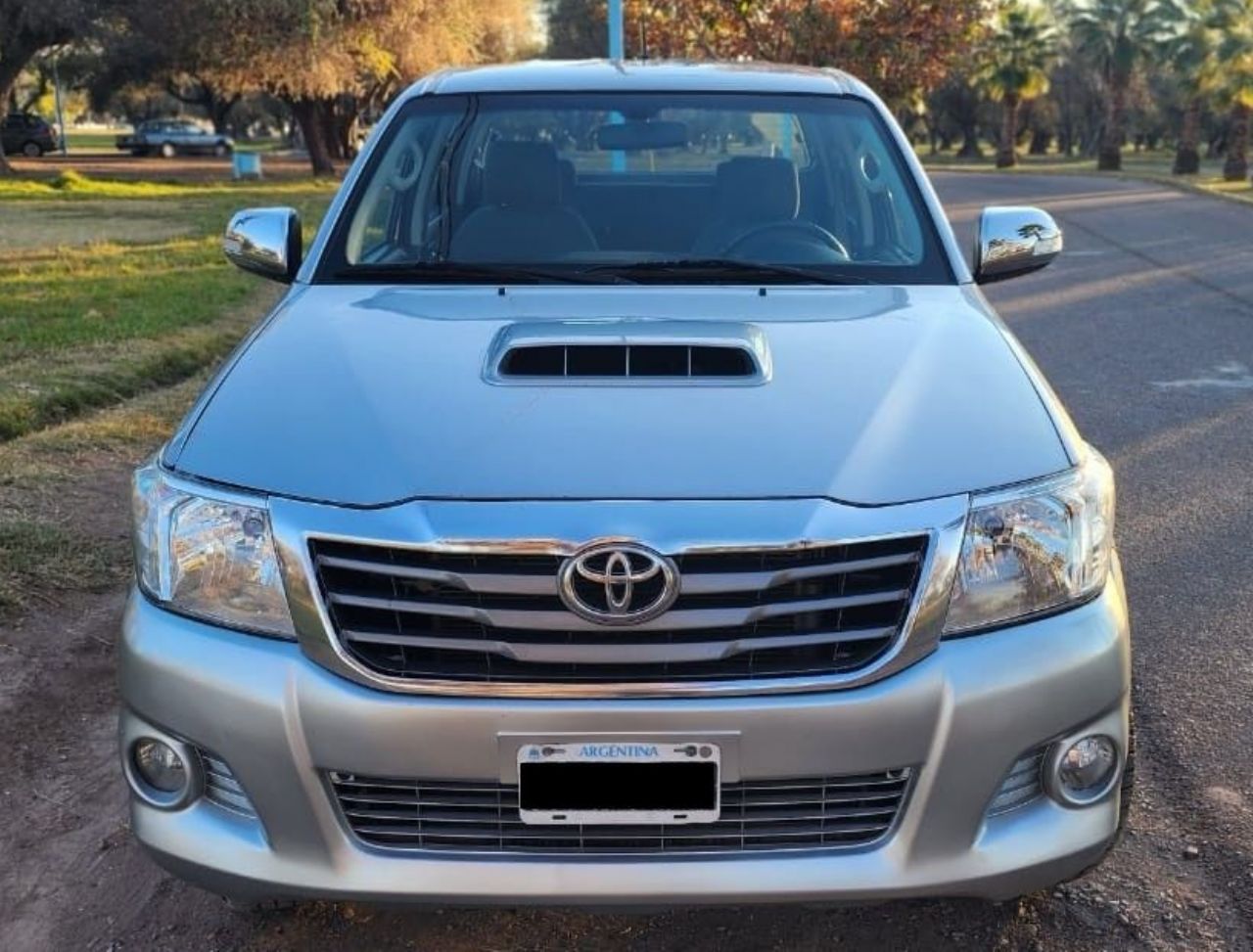 Toyota Hilux Usada Financiado en Mendoza, deRuedas