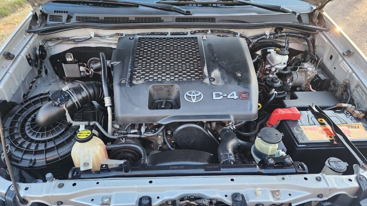 Toyota Hilux Usada Financiado en Mendoza, deRuedas