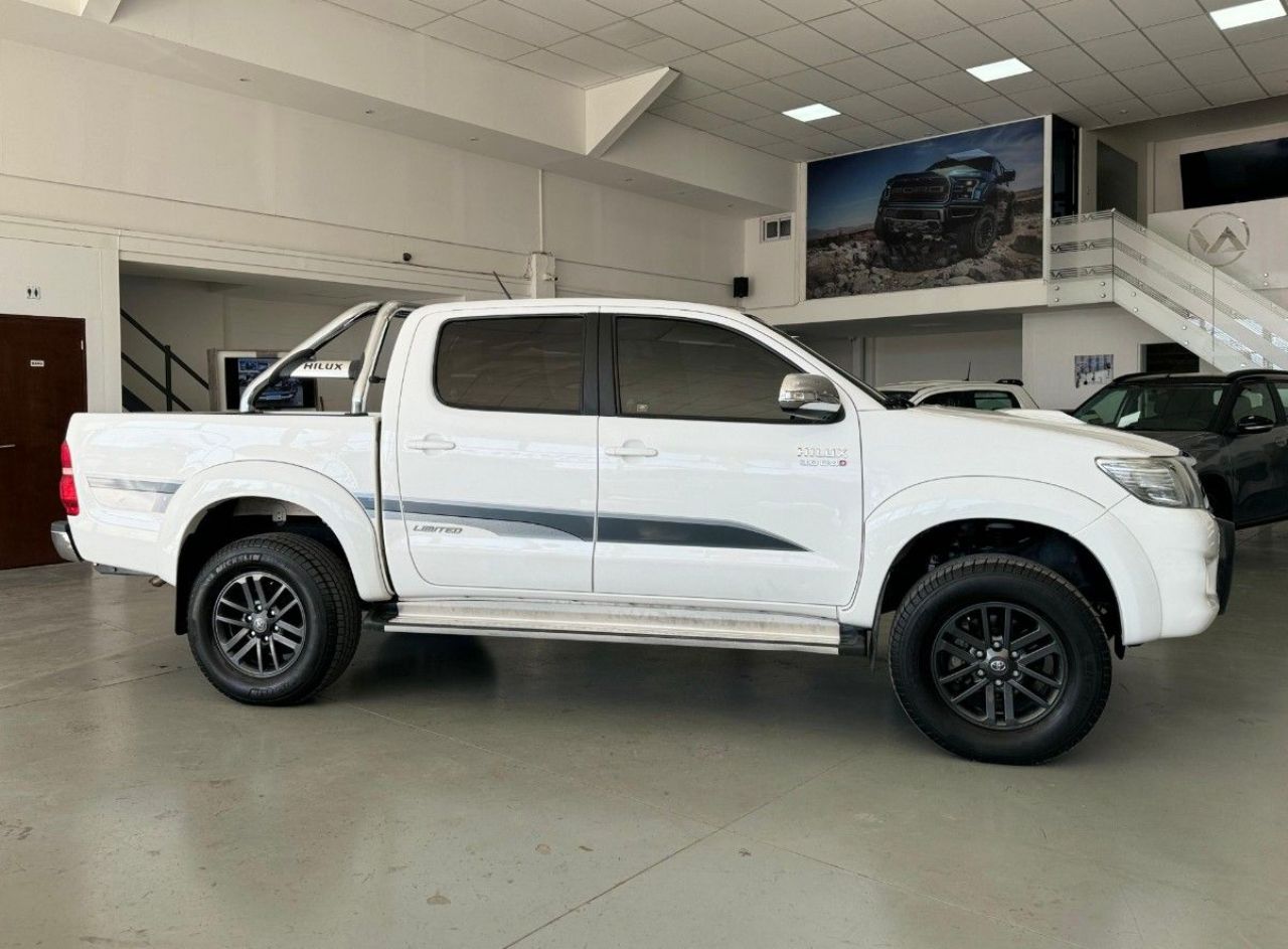 Toyota Hilux Usada Financiado en San Juan, deRuedas