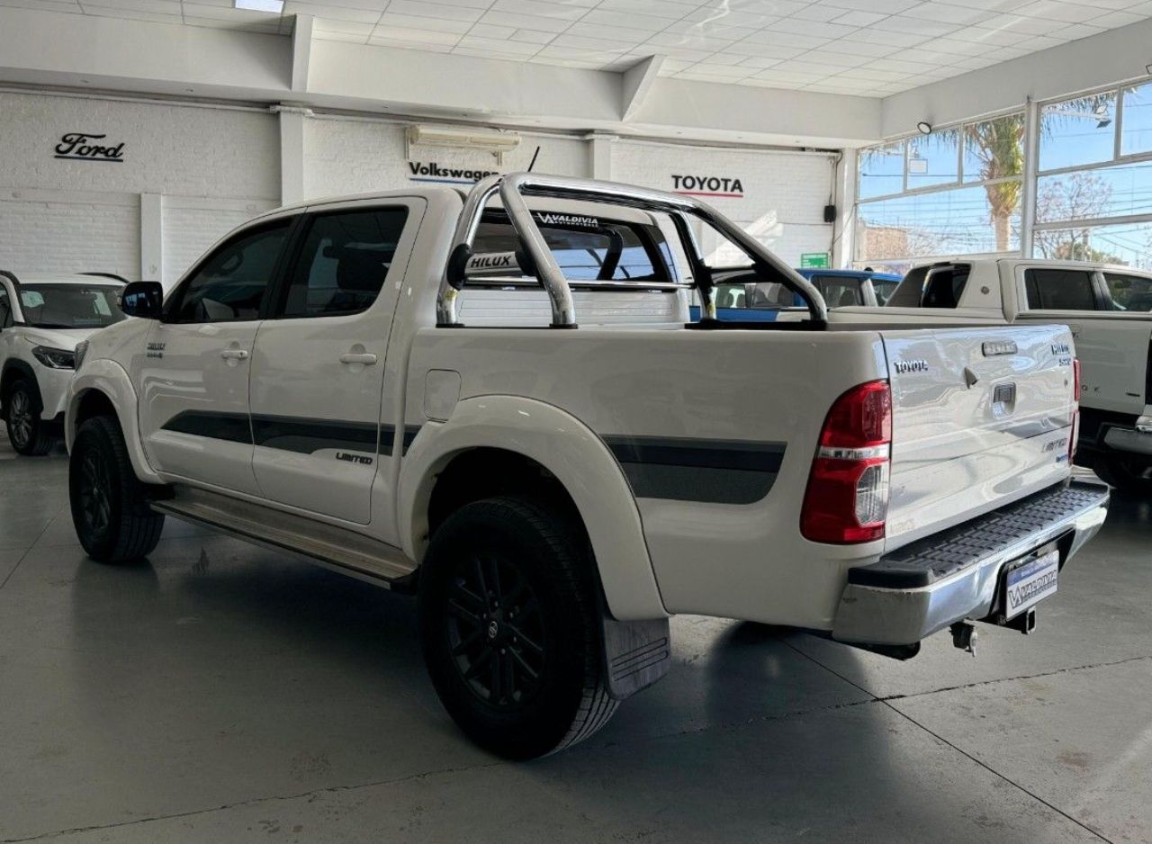 Toyota Hilux Usada Financiado en San Juan, deRuedas