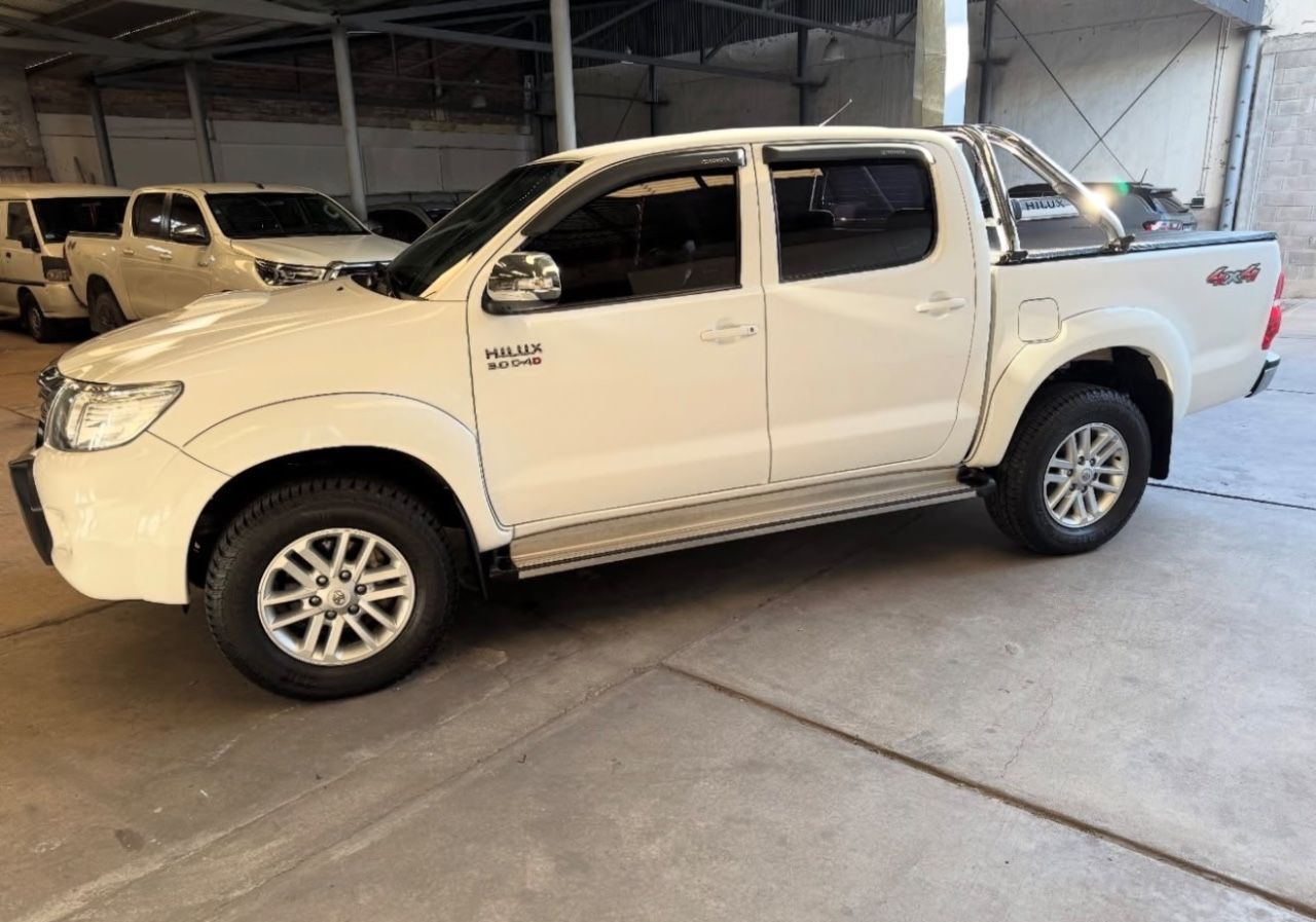 Toyota Hilux Usada en Mendoza, deRuedas
